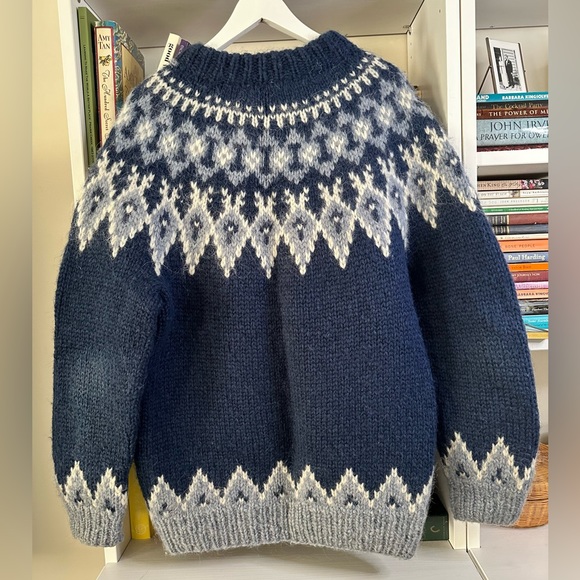 Icelandic Sweater HandKnit.  Size L - Picture 7 of 7